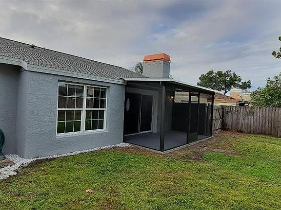 3rd image of 1206 Coolmont Dr