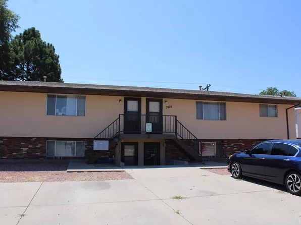 3920 Devonshire Ln, Pueblo, CO 81005