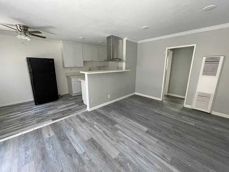 1513 E Kay St #2 — Photo 8
