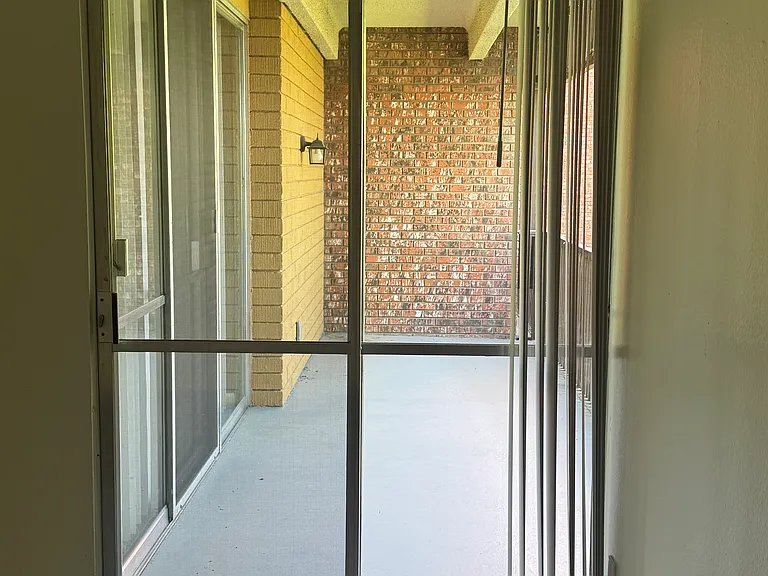 Villa Apartments — Photo 86