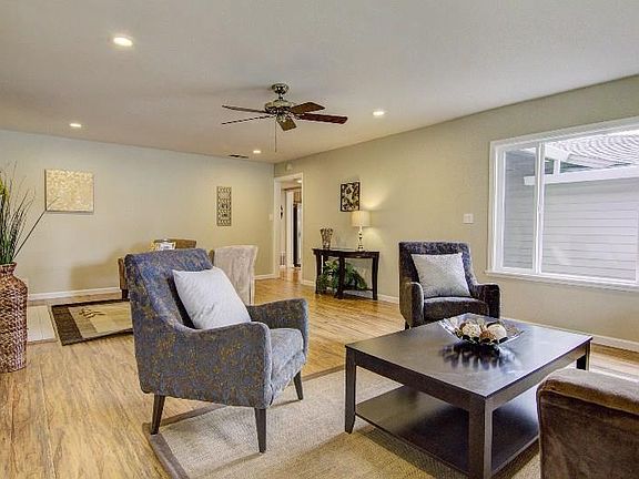 5th image of 5760 Crow Ln