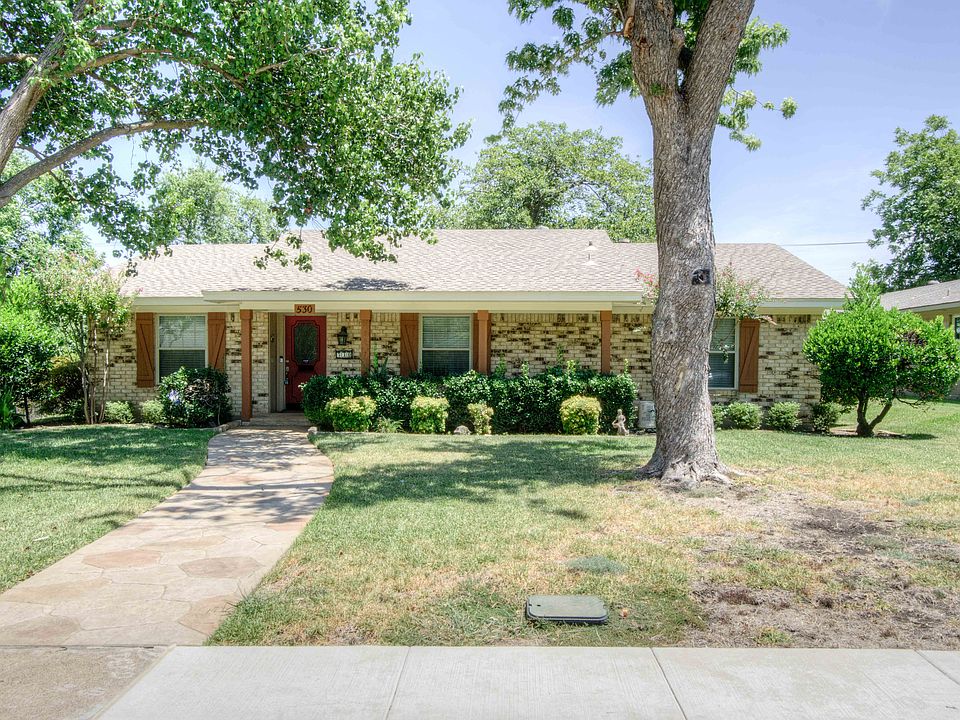 1st image of 530 Lawnmeadow Dr