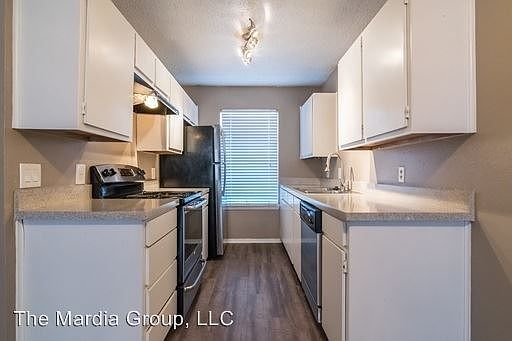 2nd image of 5125 Donnelly Ave APT 3
