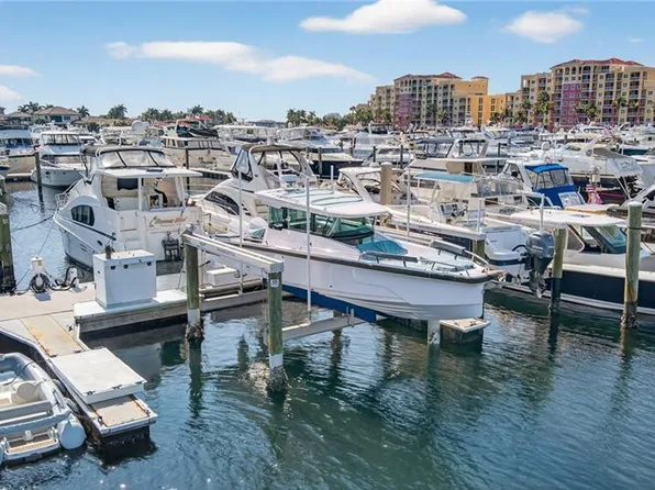  3rd ST E, PALMETTO, FL 34221