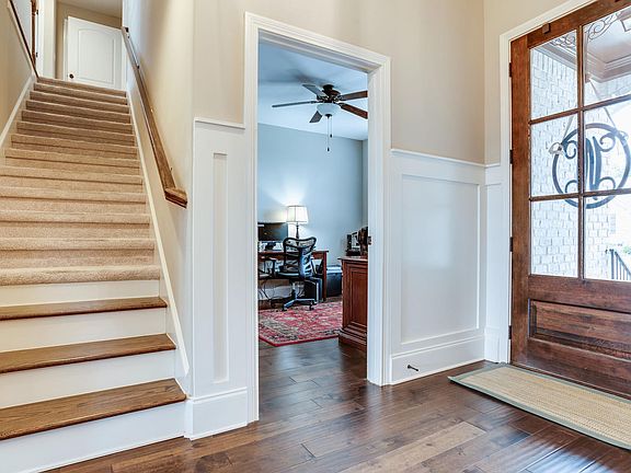 4th image of 505 Fort Lee Ct