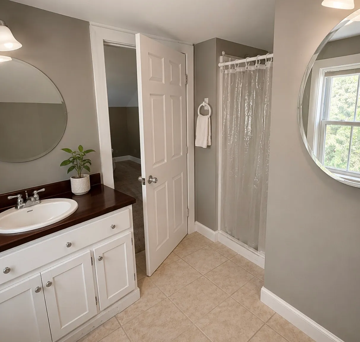 3 bed, $2,950 — Photo 3
