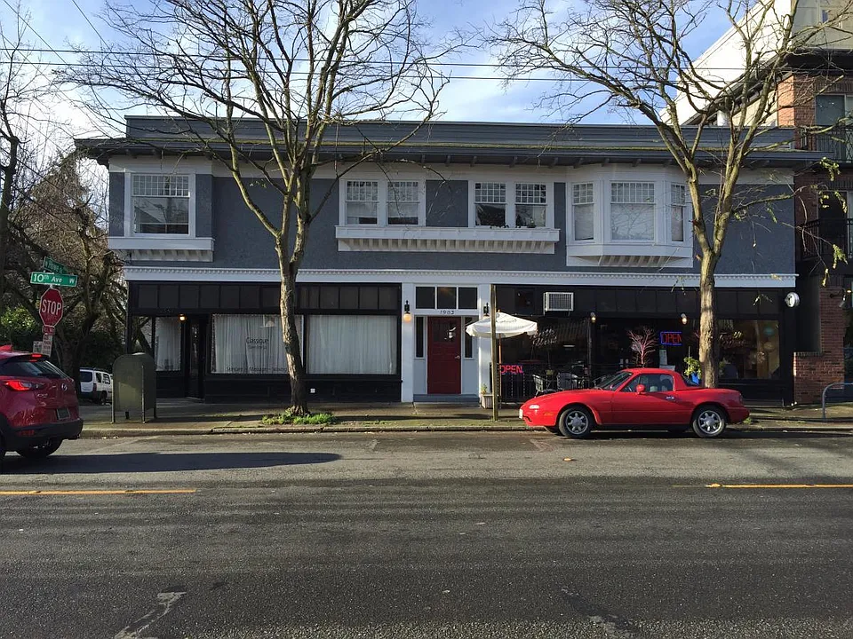 1903 10th Ave W #1