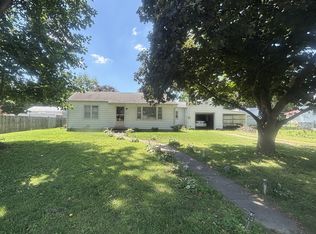 1005 N Main St, Marissa, IL