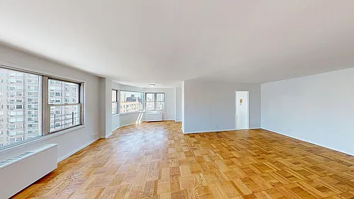 250 E 73rd St #4E Photo 1