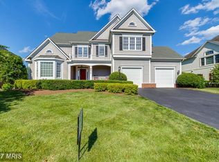 8217 Roxborough Loop, Gainesville, VA 20155