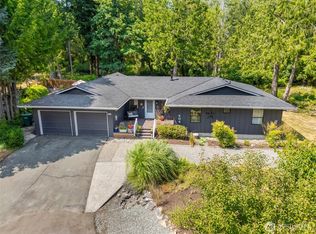404 Nooksack Pl, La Conner, WA 98257