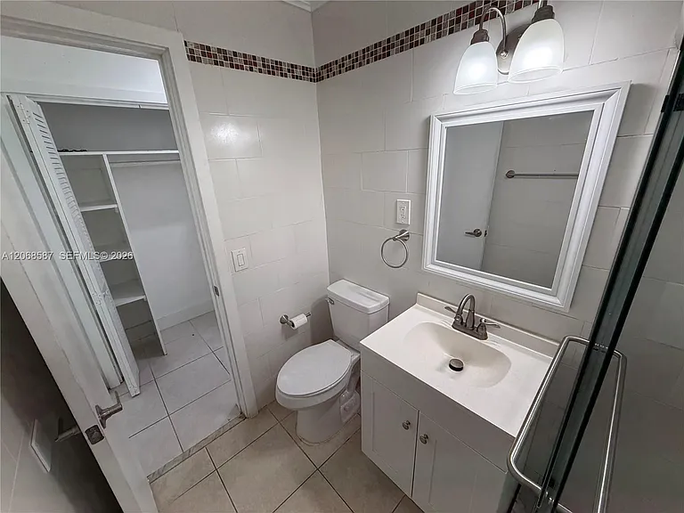 4229 Bougainvilla Dr #2 — Photo 10