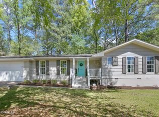 4132 Comanche Dr, Jackson, MS