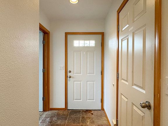 3rd image of 11717B 16th Ave NE
