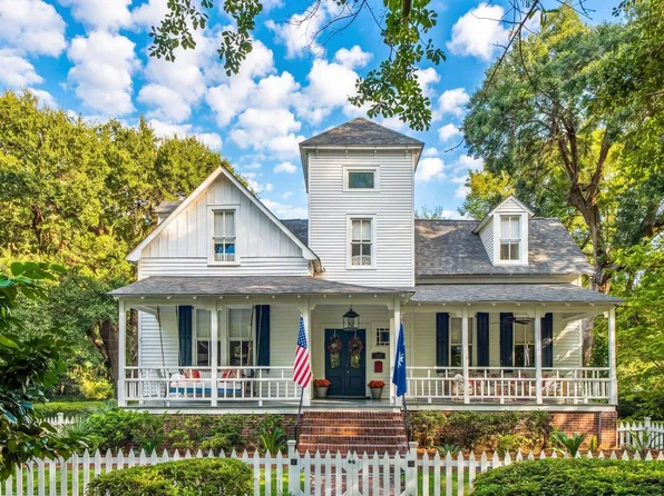 524 Central Ave, Summerville, SC 29483