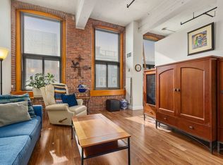 320 W 2nd St APT 207, Boston, MA 02127