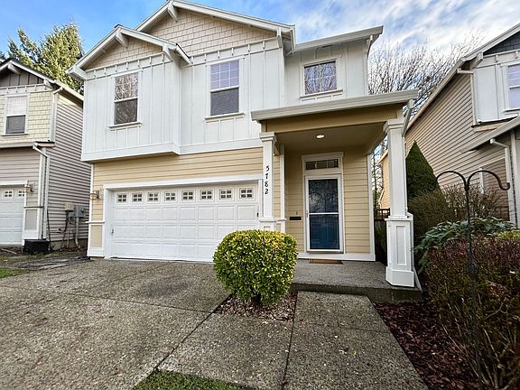 3rd image of 5782 NE Damsel Dr