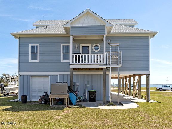 4th image of 145 Sound Point Dr