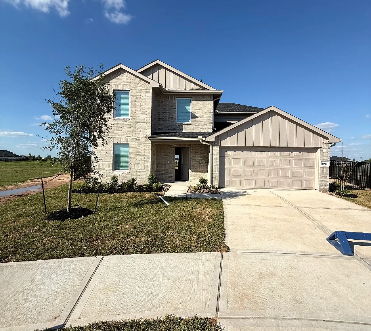 Pearl Coastline Ln, Katy — Photo 1