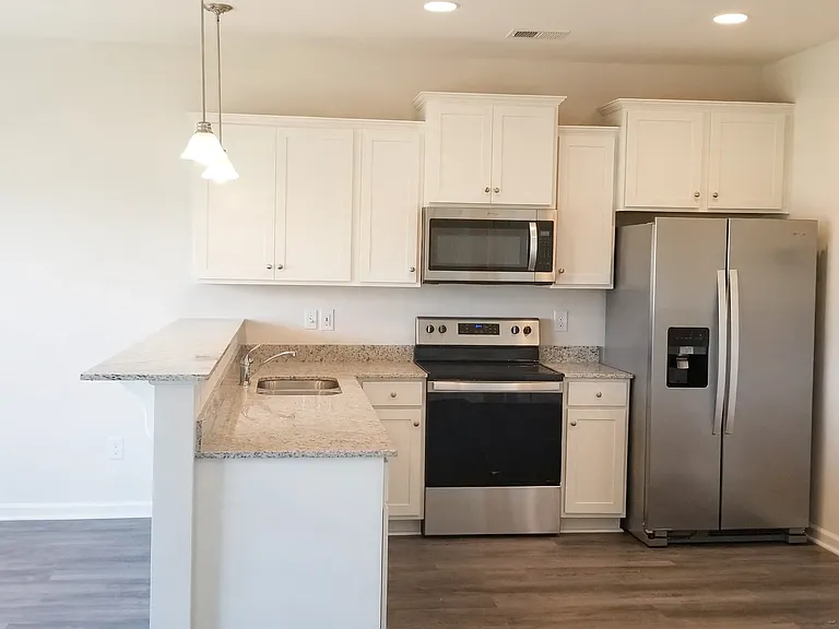 129 Weaver Way — Photo 6