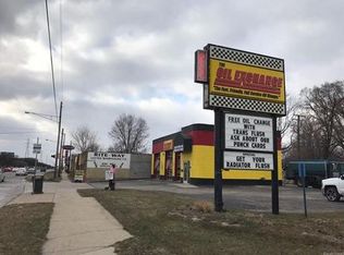 3523 E 8 Mile Rd, Warren, MI 48091