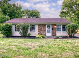 4018 Tally Ho Ct, Jeffersontown, KY 40299