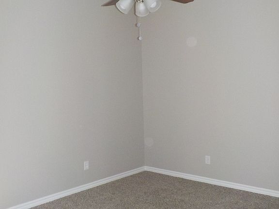 5th image of 1821 Island View Dr