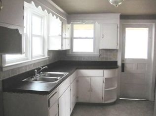 28 Woods Ln, Lewistown, PA 17044