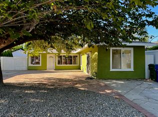 22143 Cantlay St, Canoga Park, CA 91303