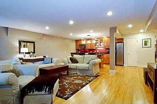 Kitchen / Living Room