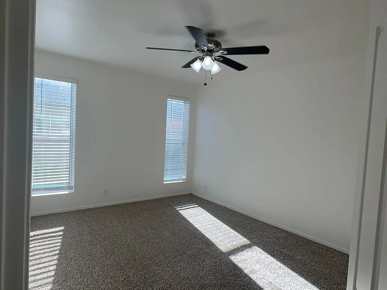 926 & 934 W 8th Pl — Photo 21