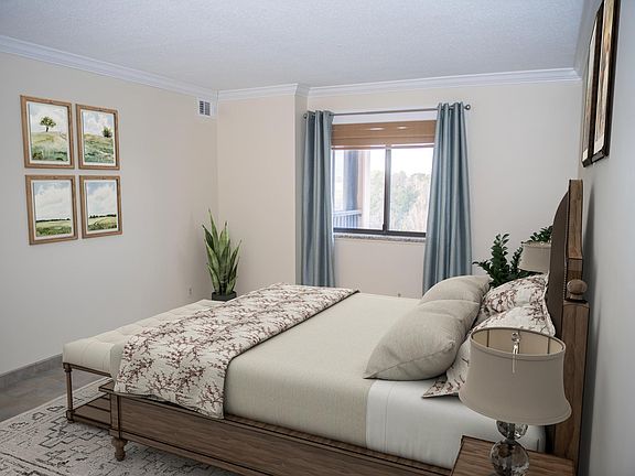 4th image of 5901 Mount Eagle Dr APT 711