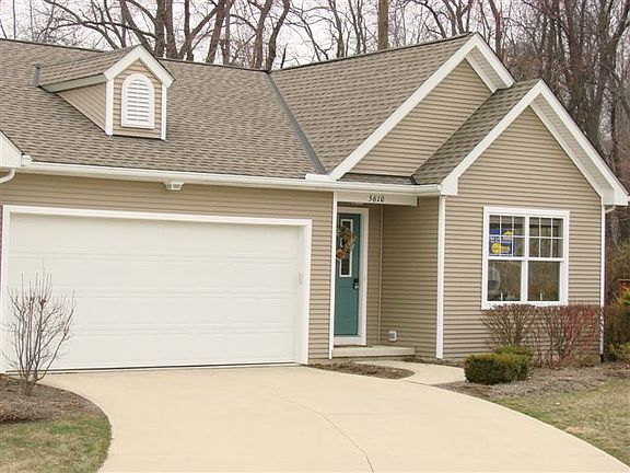 2nd image of 5610 Saint Thomas Ln #49