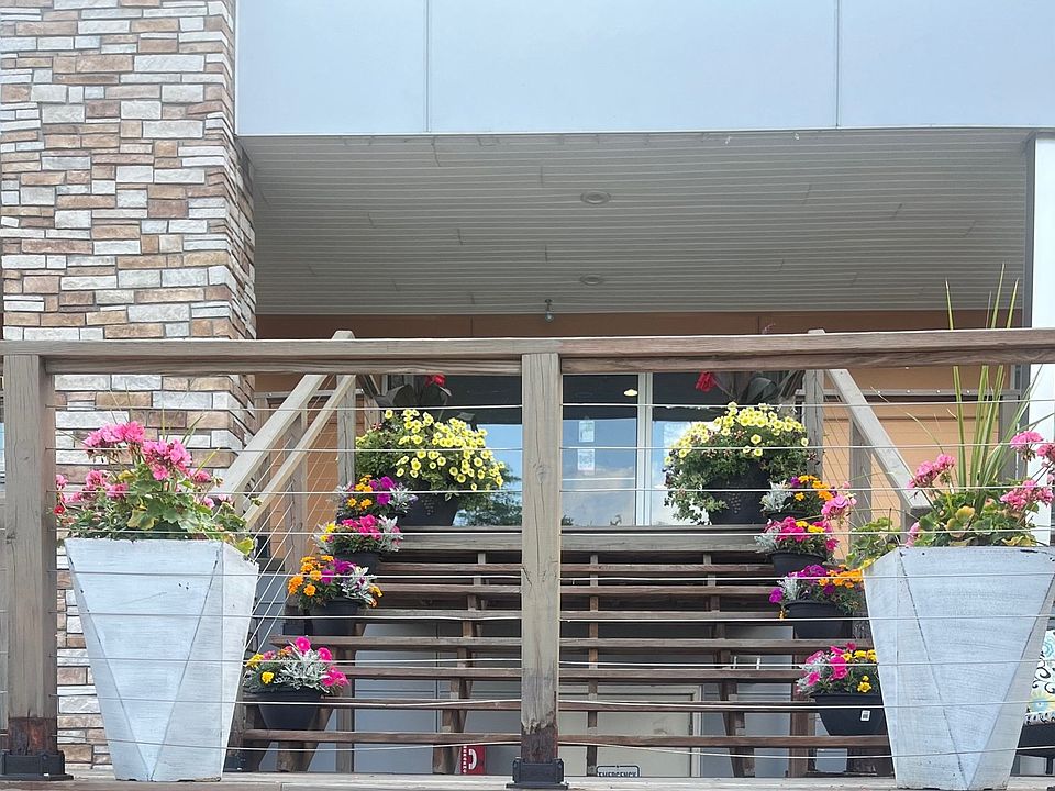 Building Photo 5