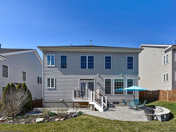 3rd image of 21410 Fairhunt Dr