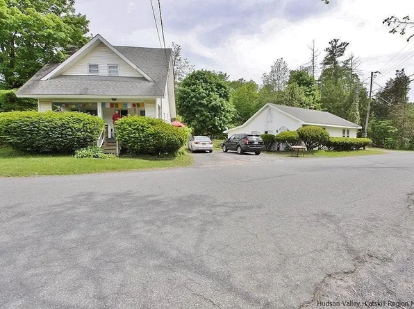 3 & 5 Dutchtown Road, Saugerties, NY 12477