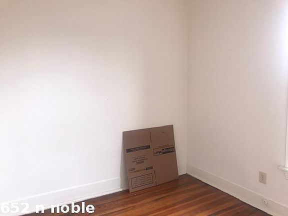 5th image of 652 N Noble St #1315