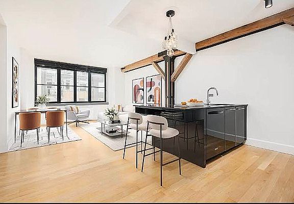 4th image of 487 Keap St #521