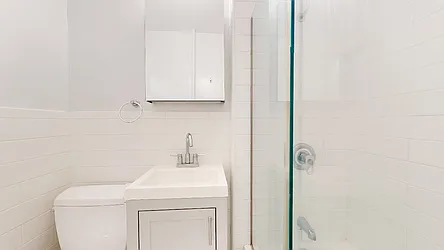 Rented by Metro Garden Realty NYC