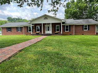 207 Dunbar Rd, Chuckey, TN 37641