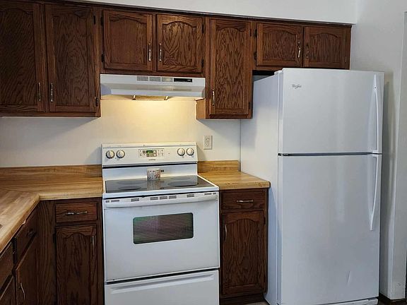 3rd image of 3854 Thyme Dr APT 4