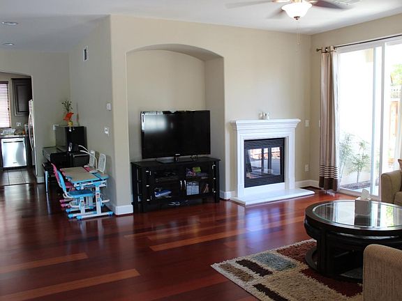 2nd image of 3044 Leigh Ave