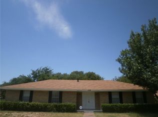 129 Blue Sky Dr, Desoto, TX 75115