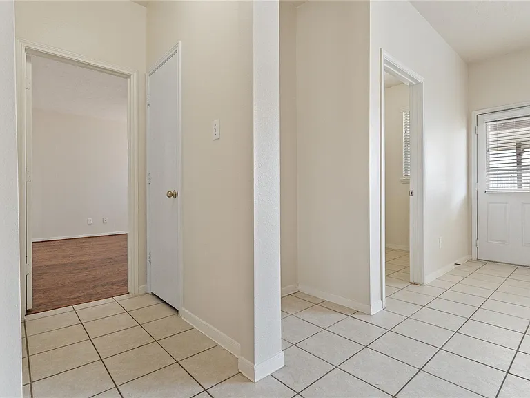 7814 Yaupon Ranch Ct — Photo 18