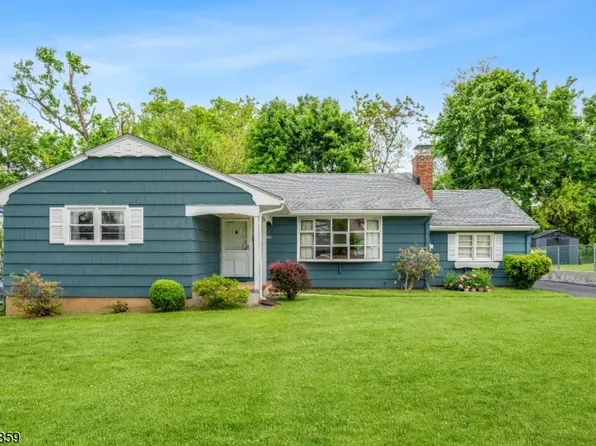 300 Arnold Ave, North Plainfield Boro, NJ 07063