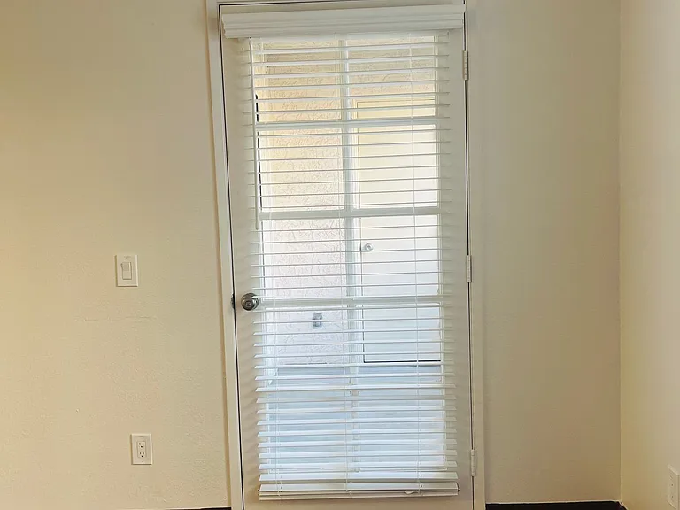 One park Apartments — Photo 27