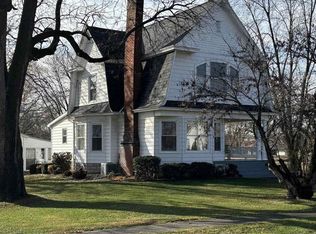 502 Albers St, Golden, IL 62339