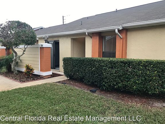 3rd image of 34 Silver Falls Cir
