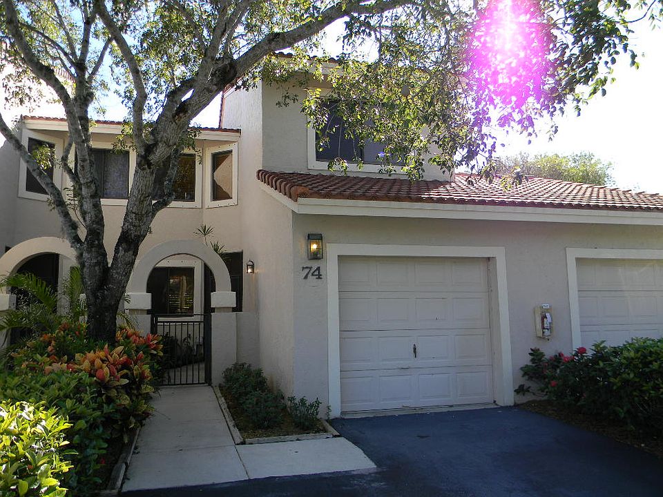 1st image of 16624 Greens Edge Cir APT 74