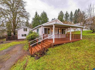 225 21st Ave, Sweet Home, OR 97386